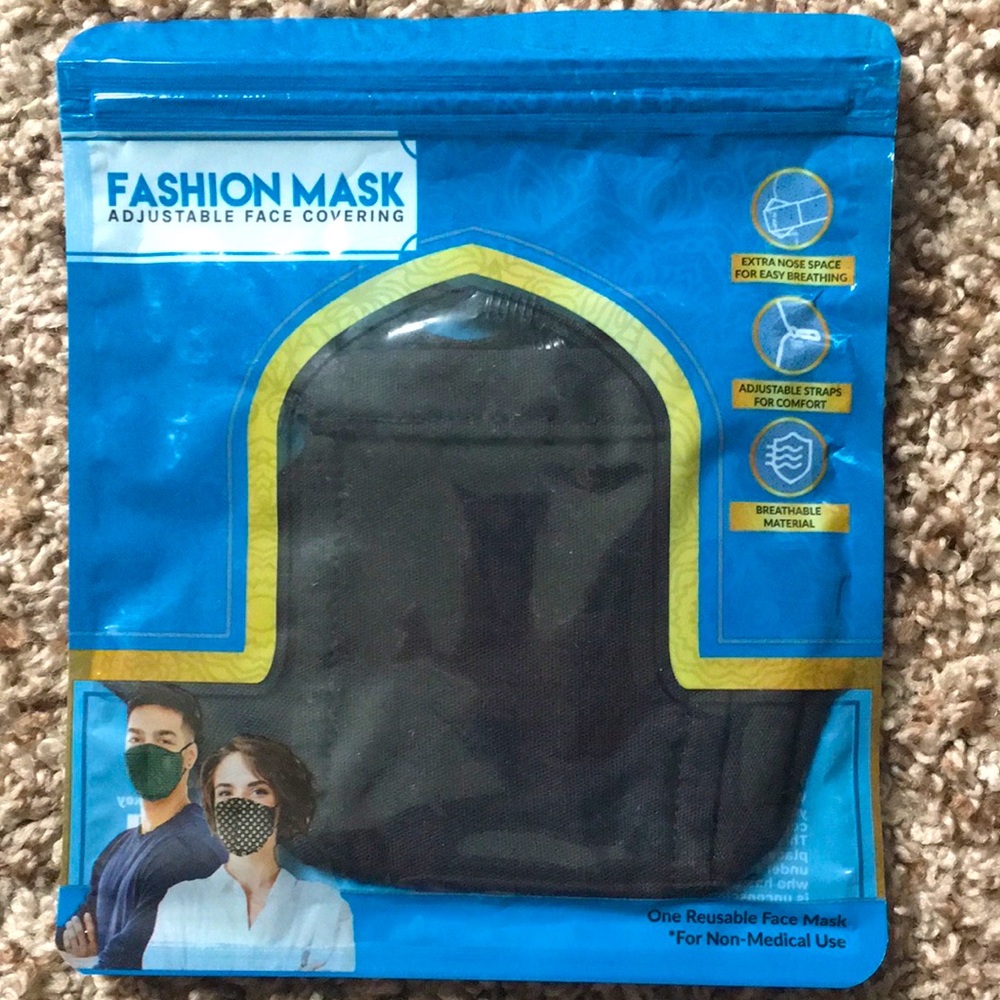 😷 Unisex Face Mask